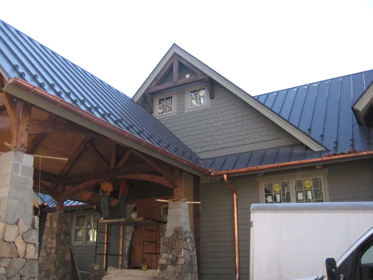 Craftsman Roofing team delivering quality roofing work in Fox Lair